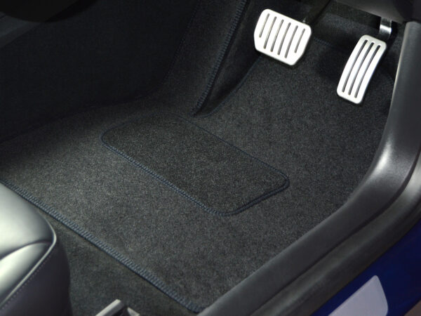 Vinorico Toyota GT86 2012+ Car Mats | Black Motor with Blue Trim & Carpet Heelpad